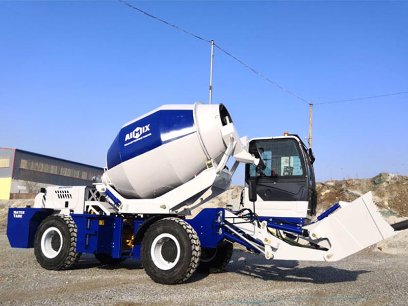 AS6.5-6.5m³-self-loading-concrete-mixer