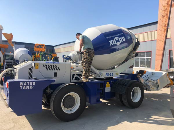 Maintain AS-3.5 Self Loader Mixer to Indonesia